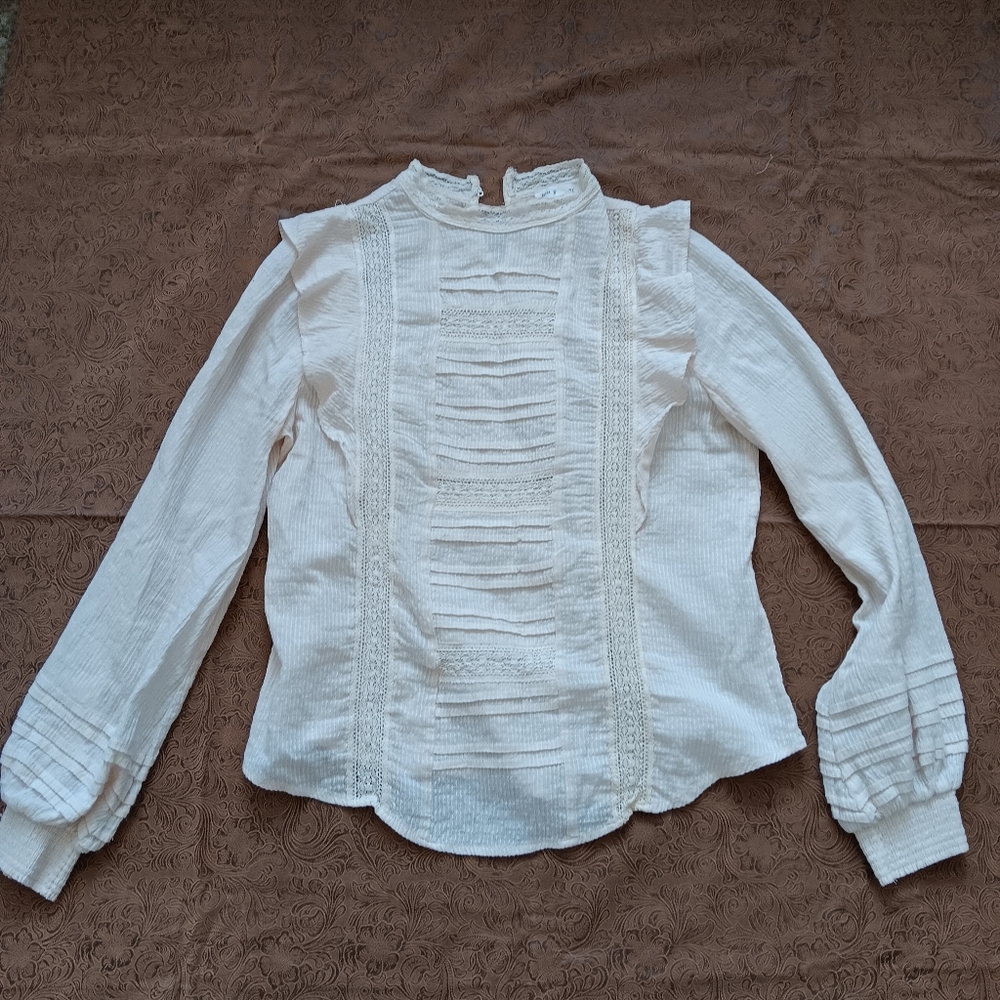 Blu Pepper Off-White Lacey Pintuck Victorian-Inspired Blouse.